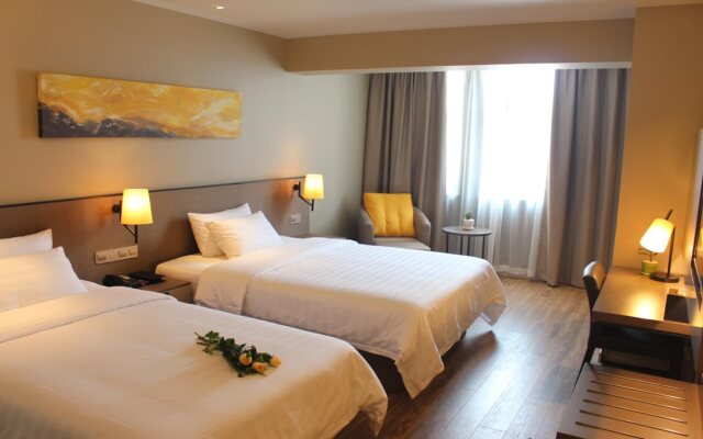 Home Inn Shanghai Pudong Airport Chuansha Subway Station
