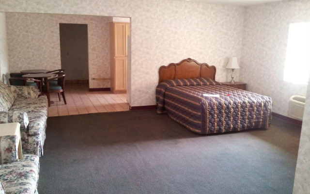 Sun Valley Inn & Suites