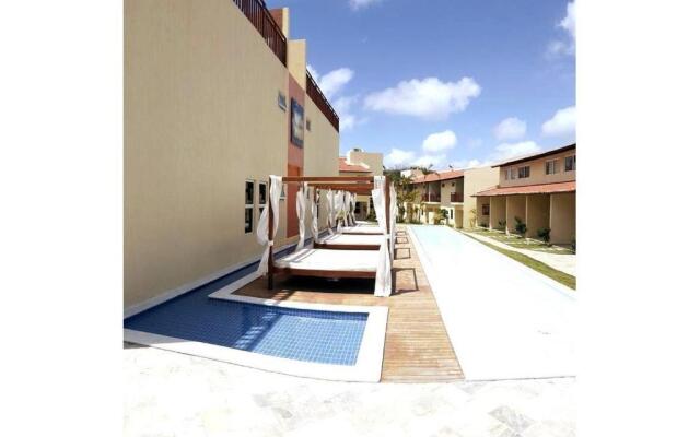 Solar Água Flats de Frente para Piscina