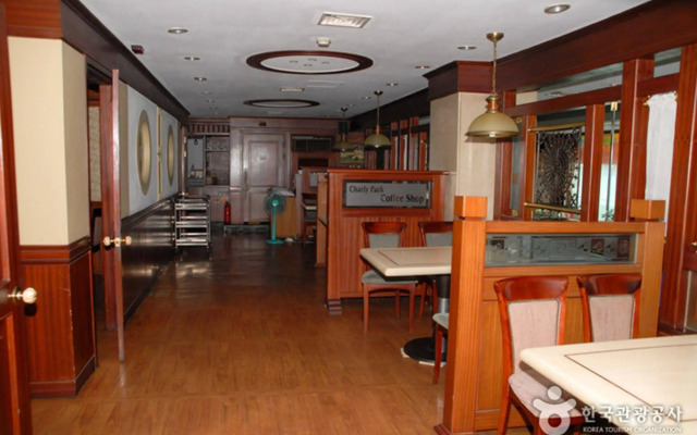 Jecheon Tourist Hotel