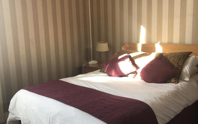 The Dog and Partridge Country Inn