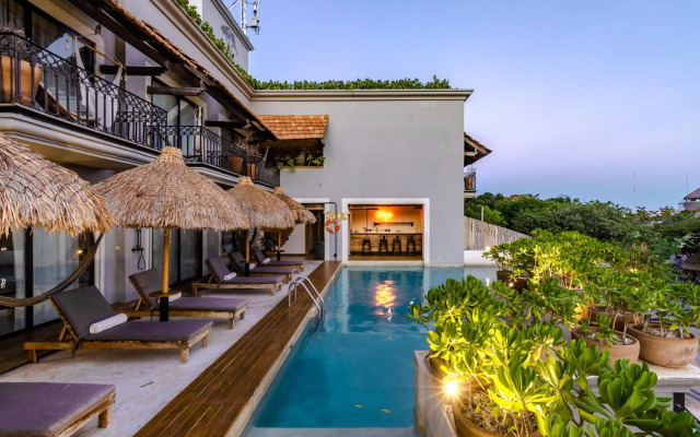 Caribbean Paradise Hotel & Spa - 5th Avenue