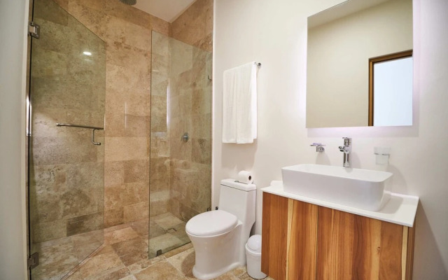 Elena Residences 004 By Lockey