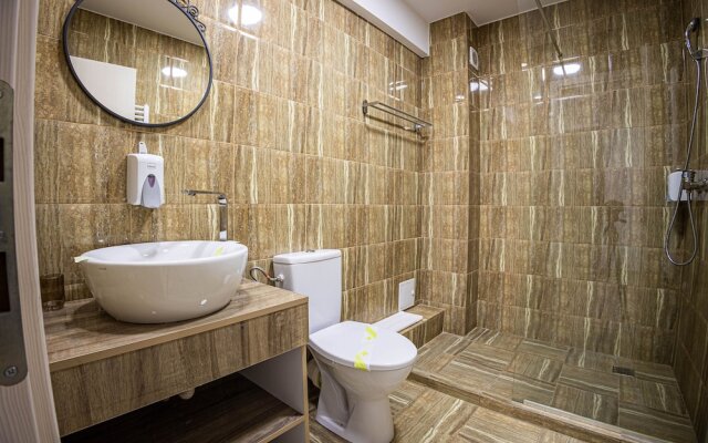 Bliss Inn Tunari