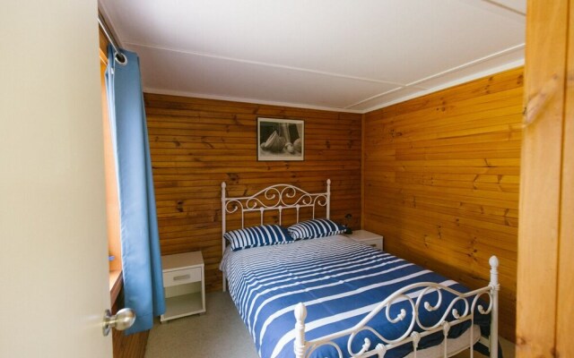 Wonboyn Cabins & Caravan Park