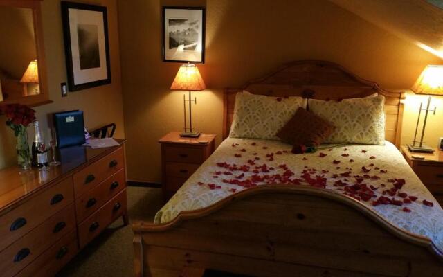 Lodge At Sedona