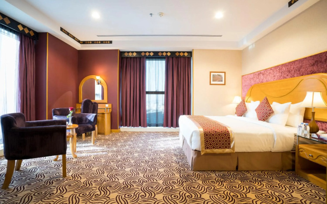 Awaliv International Hotel