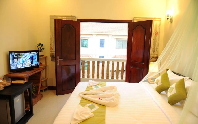 Relax Inn Boutique
