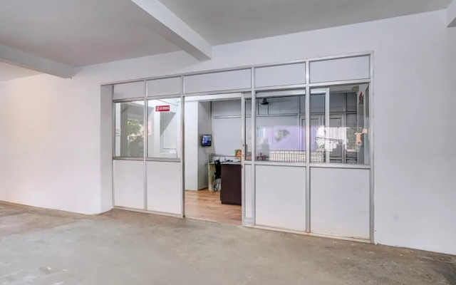 Super Hotel O Valasaravakkam Metro Mall