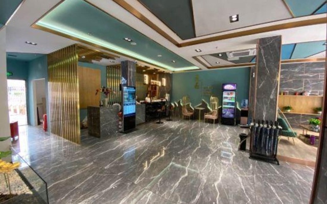 Guihe Yue Hotel(Guest World Plaza, Guigang High-speed Railway Station) – Lobby – Guigang