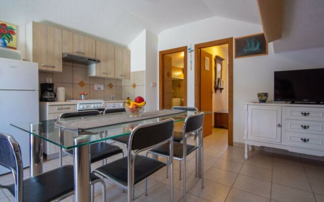 Apartment Sanja Karlobag 25382