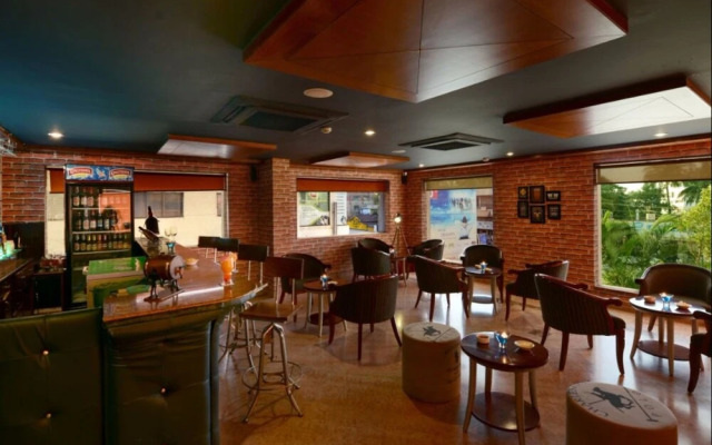 Clarks Inn Airport Hotel