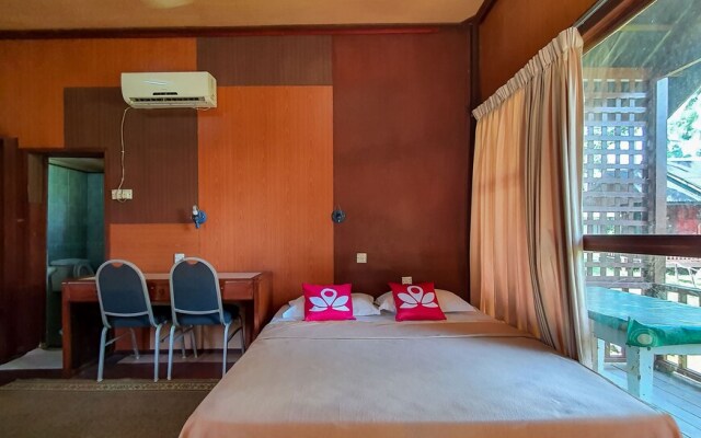 ZEN Rooms Pelangi Beach Resort