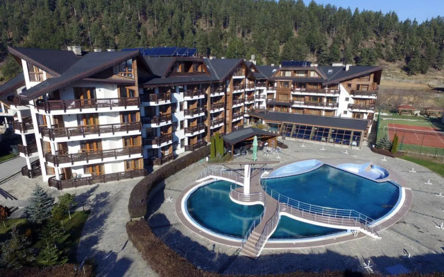 Redenka Holiday Club