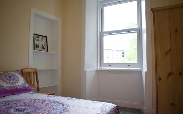 Welcoming 2 Bedroom Flat Near Fountainbridge