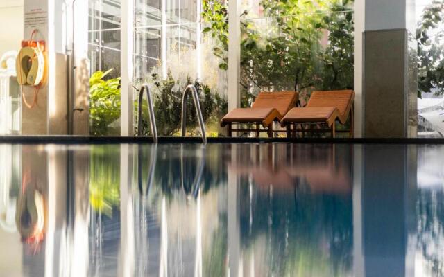 Antillia Health Club