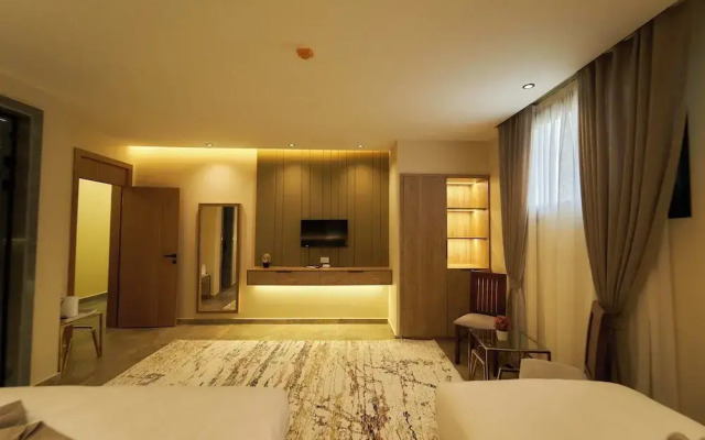 Pyramids Secret Hotel