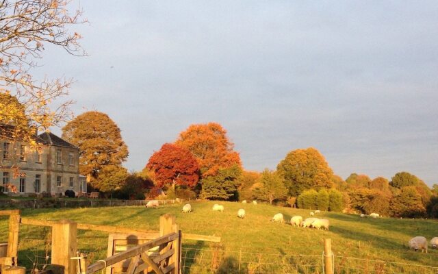 The Old Vicarage at Oakridge