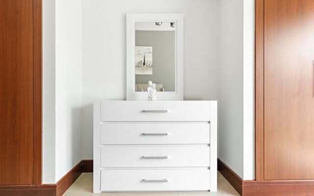 StoneTree - Golden Mile 5 2BR - Beach Access