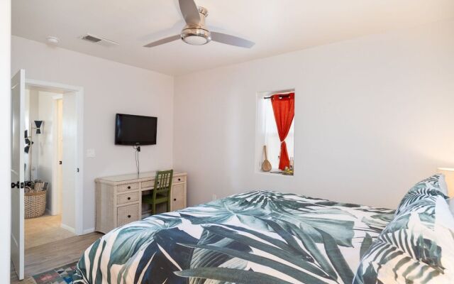 Crescent Moon Casita
