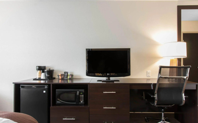 Sleep Inn & Suites Fargo Medical Center