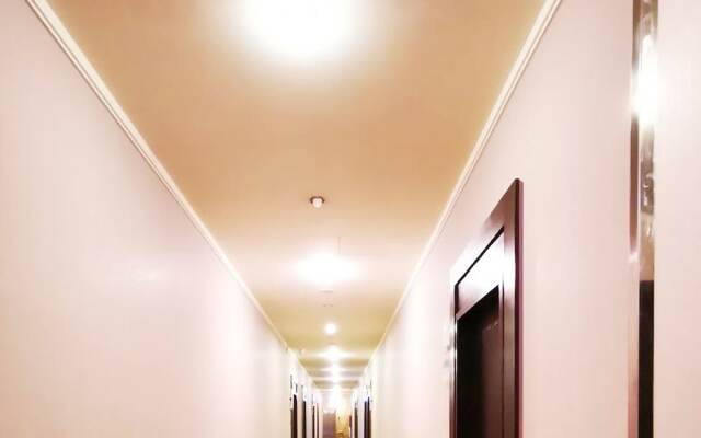Changhong Hotel