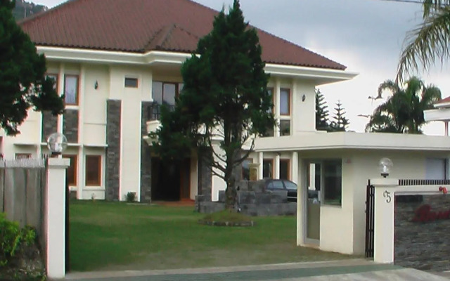 Puri Bernadi Guest House