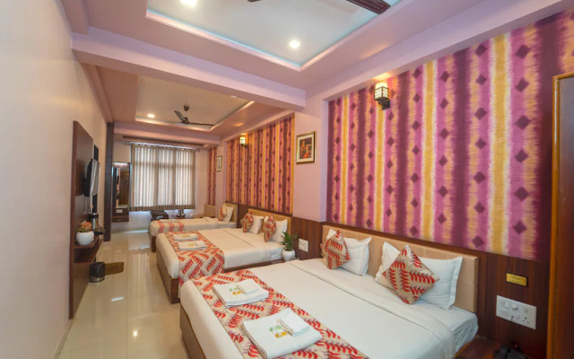 Hotel Oasis Park