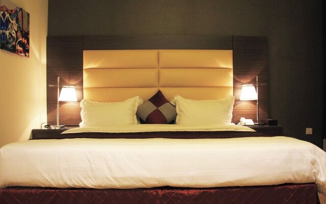 N Platinum Hotel