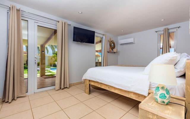 Amazing 3BR Villa w Large Private Pool Gameroom