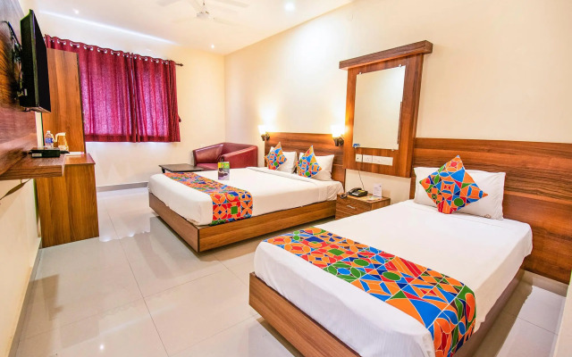 Fabhotel Thejas Paaradise