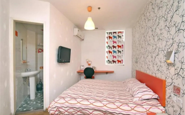 Pod Inn Wuhan Zhongjiacun Subway Station Hangshang Ginza Shopping Mall Branch