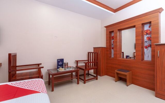 OYO 14872 Annamalai Residency