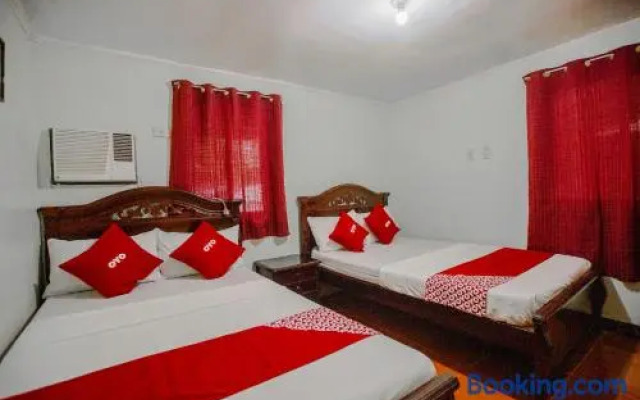 OYO 741 Sierra Travellers Inn