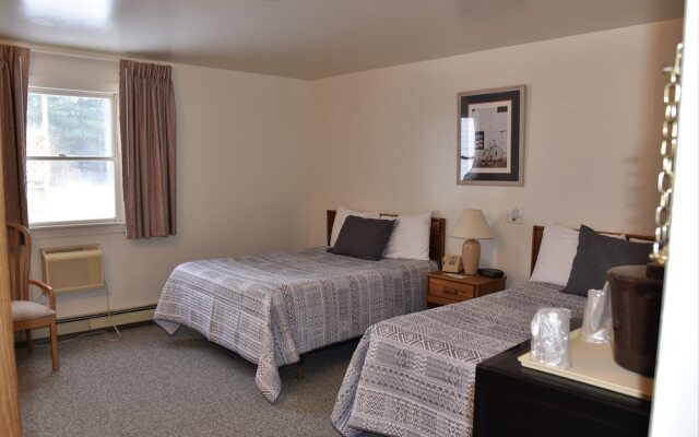 West Bethel Motel