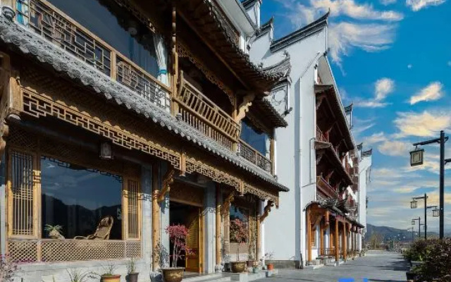 Floral Hotel · Qixi Xiaozhu Hotel – Exterior – Shangrao