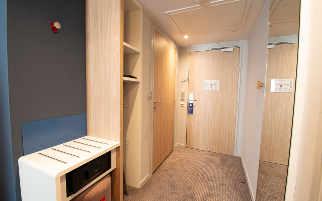 Holiday Inn Express Bordeaux - Lormont by IHG