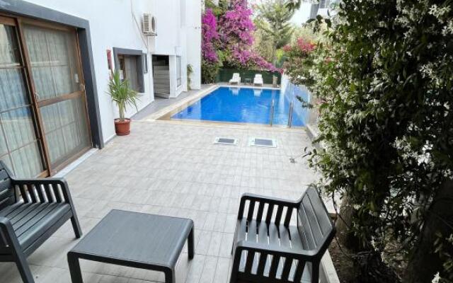 Cesme Life Otel