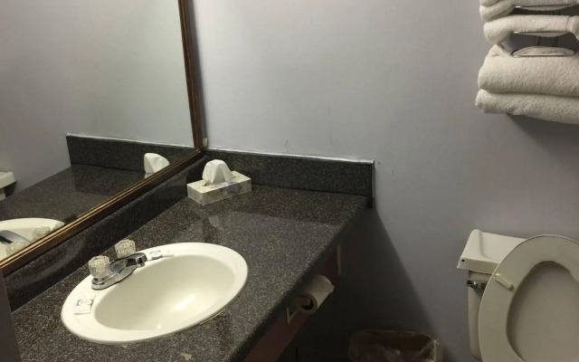 The Cactus Cove Inn and Suites