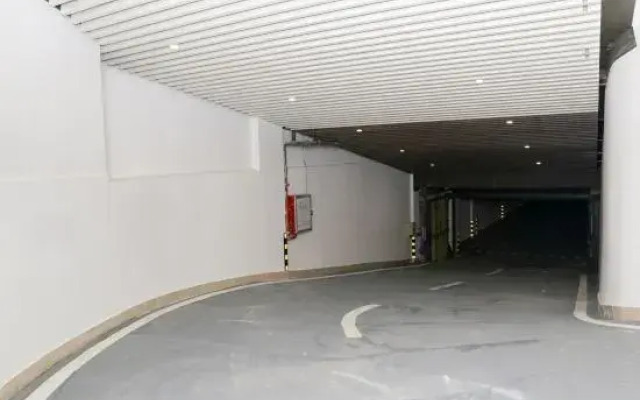 Vienna International Hotel