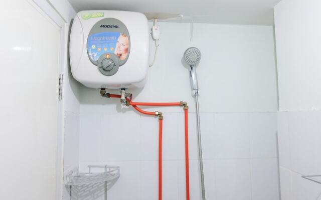 Homey And Cozy Studio Room At Suites @Metro Apartment