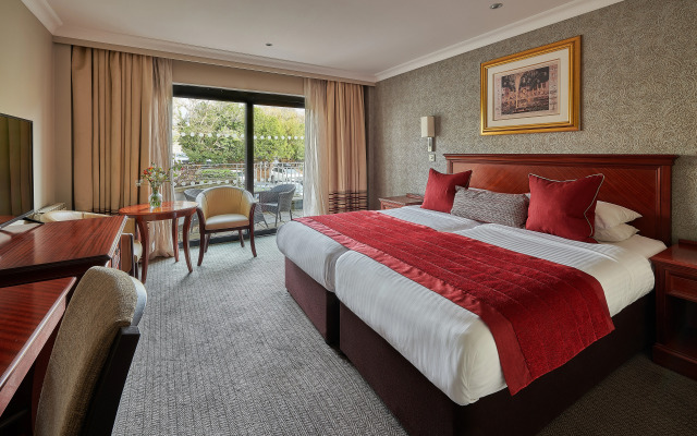 St Pierre Park Hotel & Golf