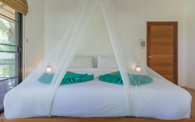 Anurak Community Lodge
