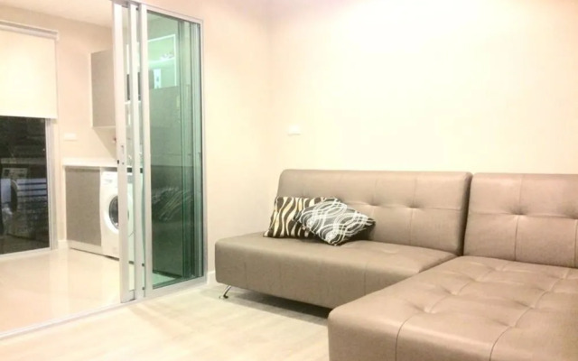 Metro Kaset Residence
