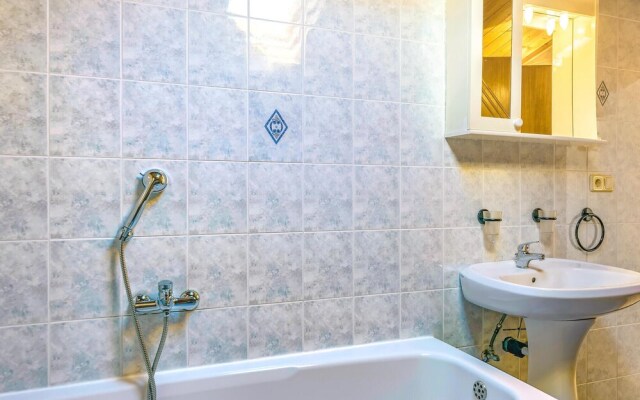 Nice Apartment in Rovinj With Wifi