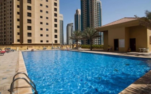 Spacious 1 Bedroom Apartment in Murjan 1