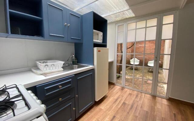 G K Suites Duraznos