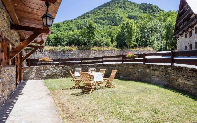 Luderna - Apartamento con jardín Crabera