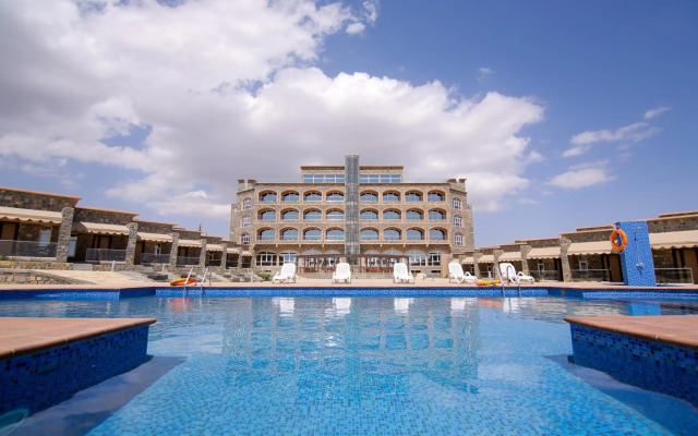 Sama Hotel
