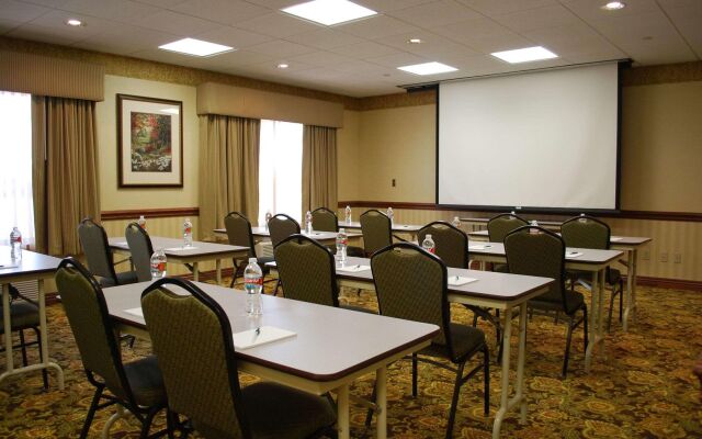 Country Inn & Suites by Radisson, Bentonville South - Rogers, AR